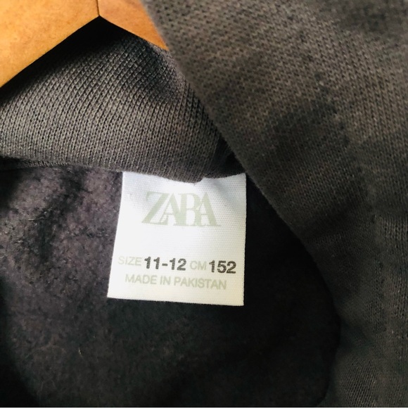 Zara Girls’ Graphic Dark Gray Boxy Crop Sweatshirt Hoodie size 11/12 Sunday Tour - Picture 5 of 5